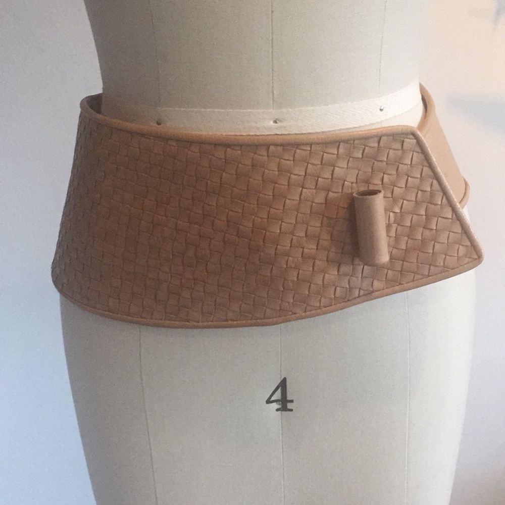 Vintage Lasso camel woven leather belt.